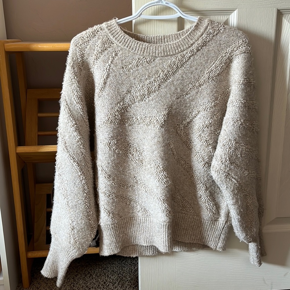 Oat sweater
